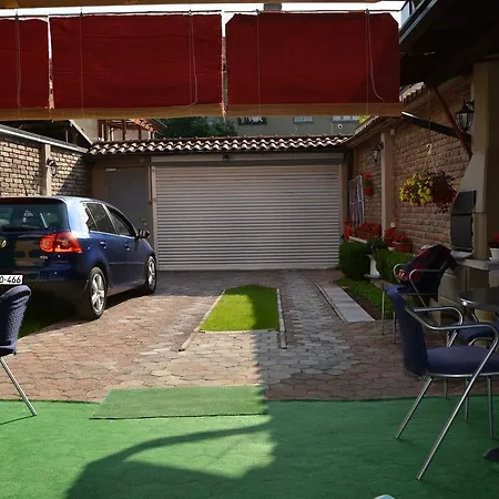 Hostel Denal-3